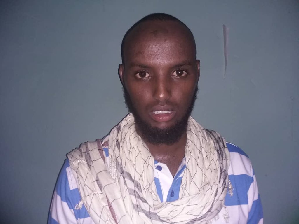 Somalia's Spy Agency @HSNQ_NISA Displays Photos Of 2 Alleged AlShabab ...