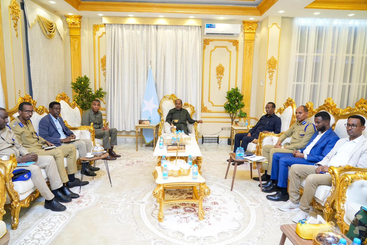 Somali leaders on Saturday called on security agencies to remain vigilant following a brutal attack by al-Shabab at a popular beachside hotel in Mogadishu Friday night. President Mohamud and PM Barre convened an emergency security meeting in wake of the attack