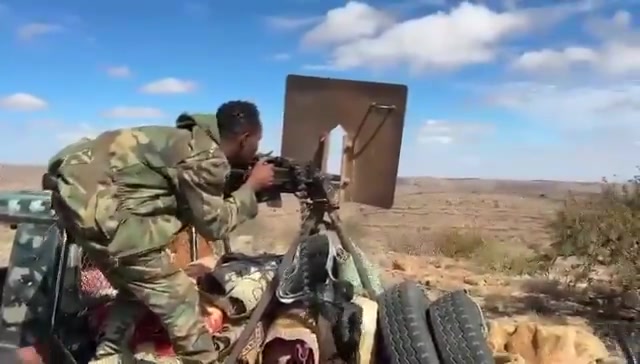 Somali security officials in Puntland region report direct clashes with Islamic State fighters, display bodies of militants killed in the military offensive into the eastern highlands of Cal-Miskaad