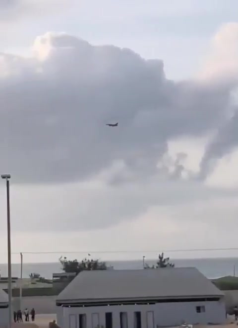Turkish F-16 fighter jets deployed to Somalia were seen flying at low altitude over Mogadishu